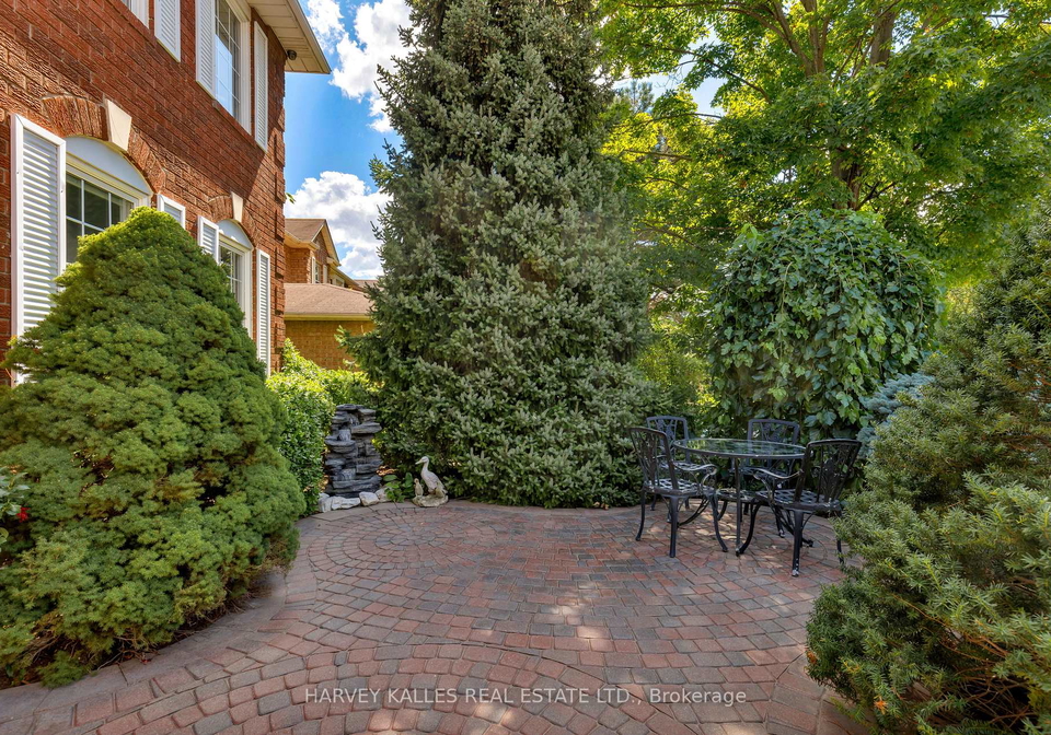 16-robaldon-road-etobicoke-ontario-w12417784