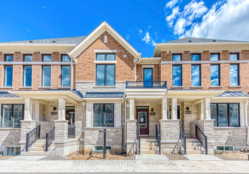 3257-crystal-drive-oakville-ontario-w12417891