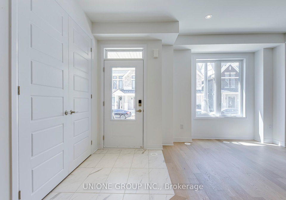 3257-crystal-drive-oakville-ontario-w12417891
