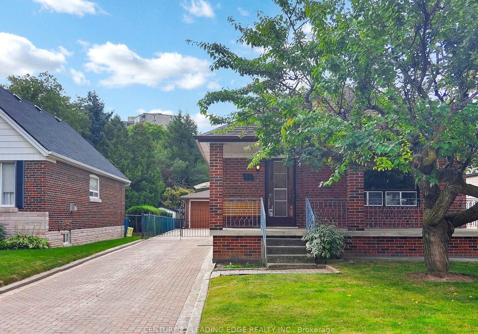 33-monarchdale-avenue-north-york-ontario-w12417934