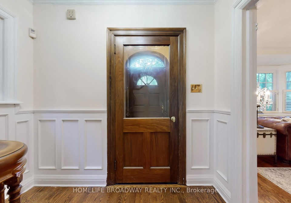 16-wilgar-road-etobicoke-ontario-w12417963