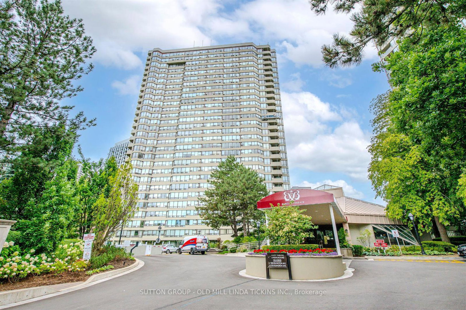 1300-islington-avenue-etobicoke-ontario-w12418029