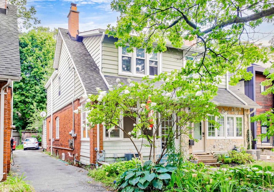 32-webb-avenue-toronto-ontario-w12418208