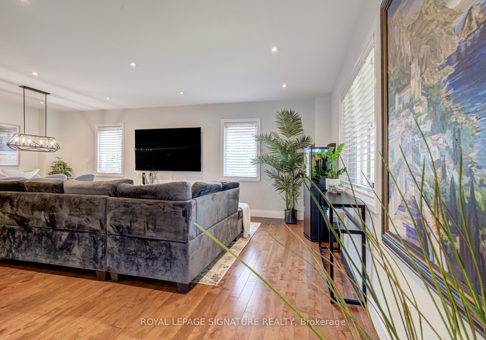 1-chiswick-avenue-north-york-ontario-w12418343