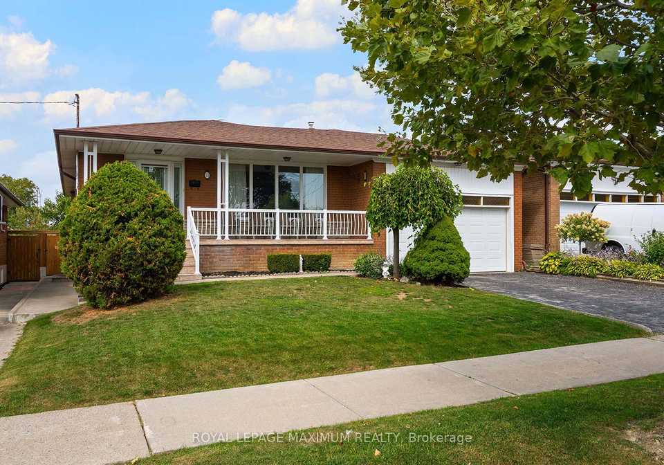 10-gatesgill-crescent-york-ontario-w12418346