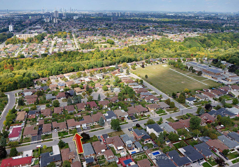 10-gatesgill-crescent-york-ontario-w12418346