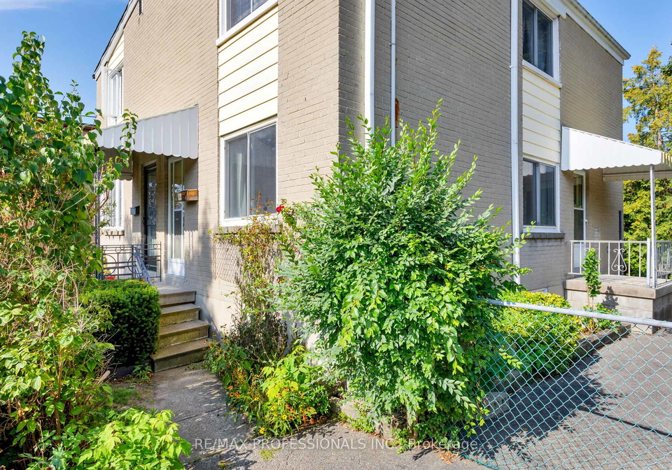 38-van-stassen-boulevard-toronto-ontario-w12418514