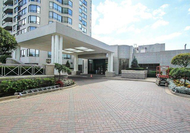 1-aberfoyle-crescent-etobicoke-ontario-w12418531