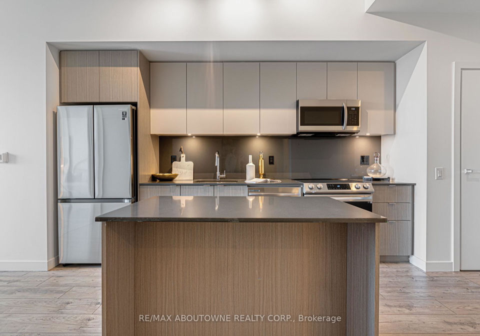133-bronte-road-oakville-ontario-w12418677