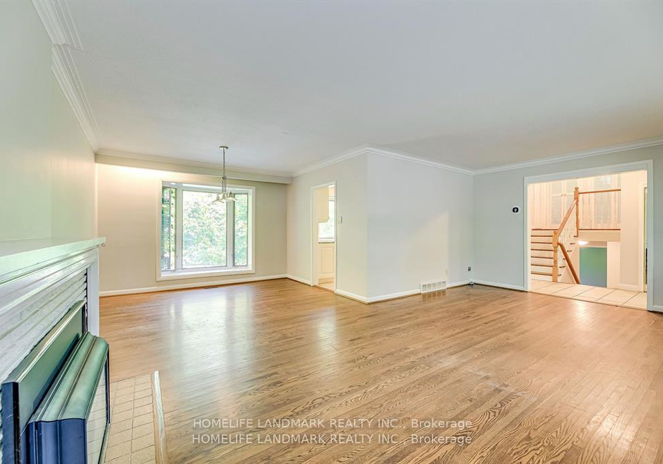 115-wolfdale-avenue-oakville-ontario-w12418745