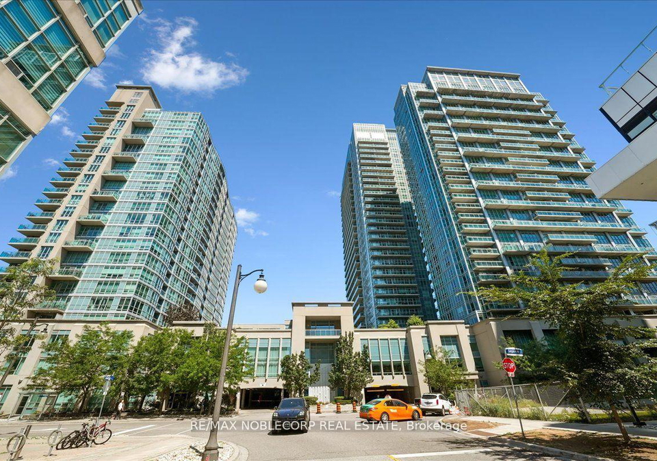 185-legion-road-etobicoke-ontario-w12418752