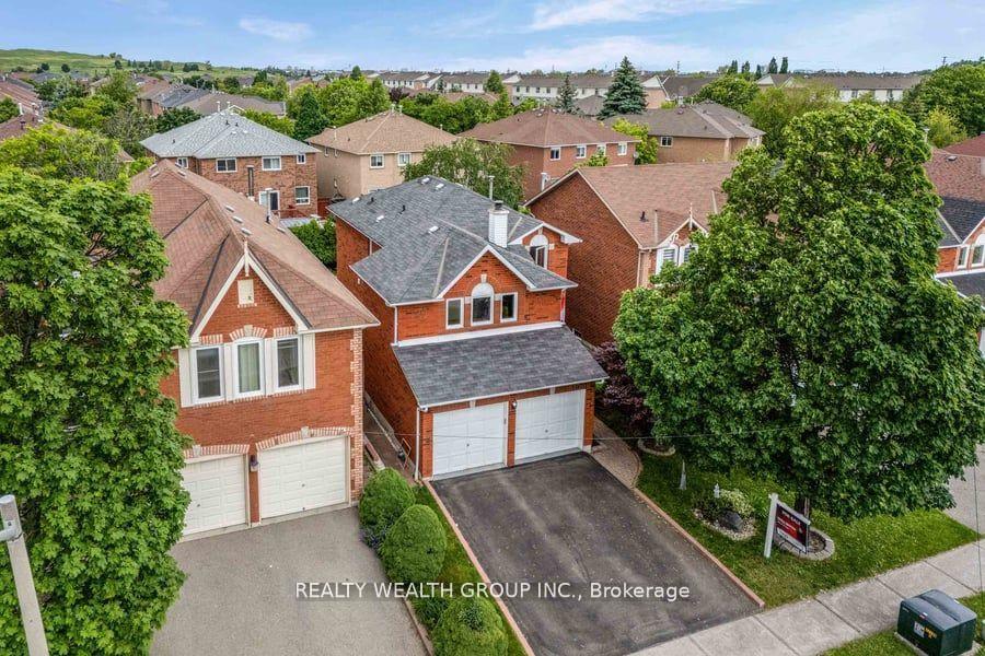 1077-windsor-hill-boulevard-mississauga-ontario-w12418775