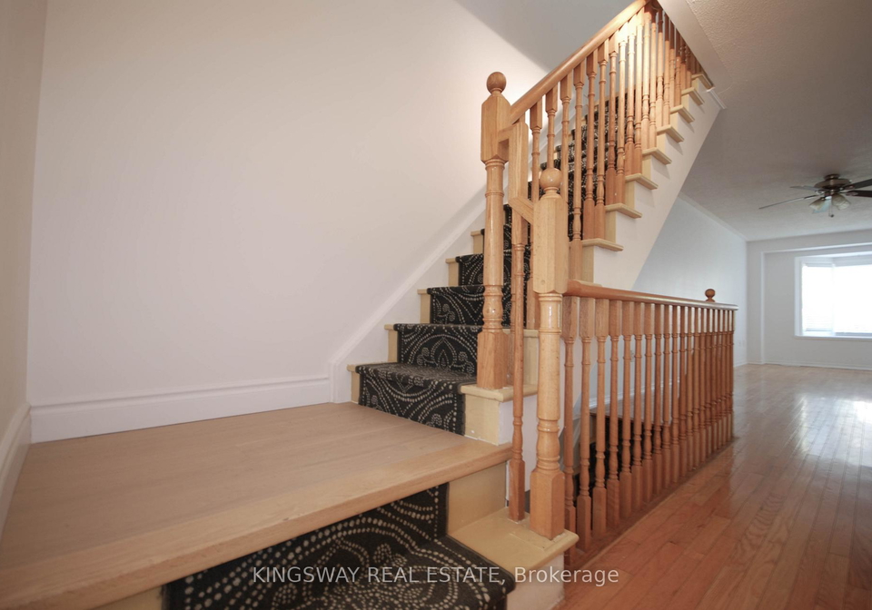 5255-palmetto-place-mississauga-ontario-w12418979