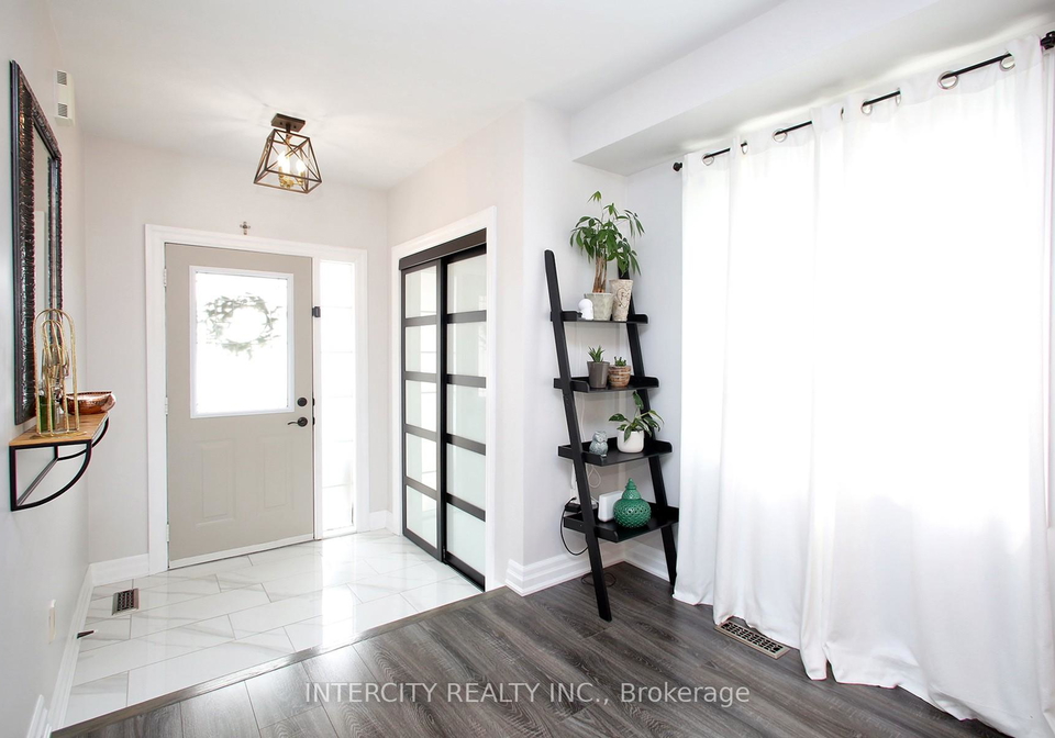 5-humbershed-crescent-caledon-ontario-w12419238