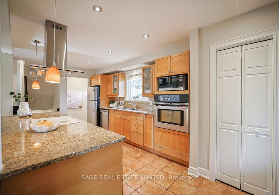 1106-meredith-avenue-mississauga-ontario-w12419431