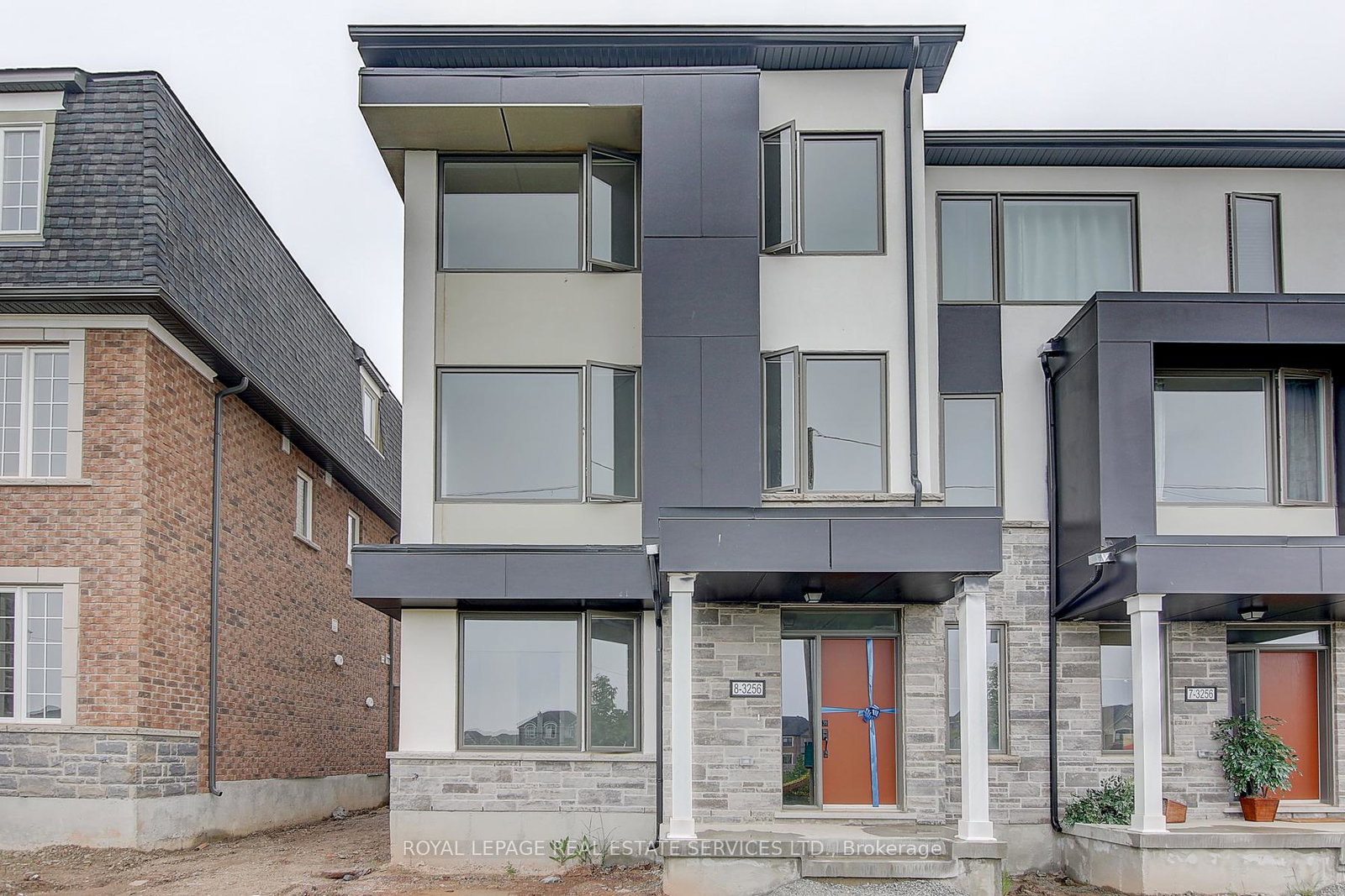 3256-charles-fay-passage-oakville-ontario-w12419498