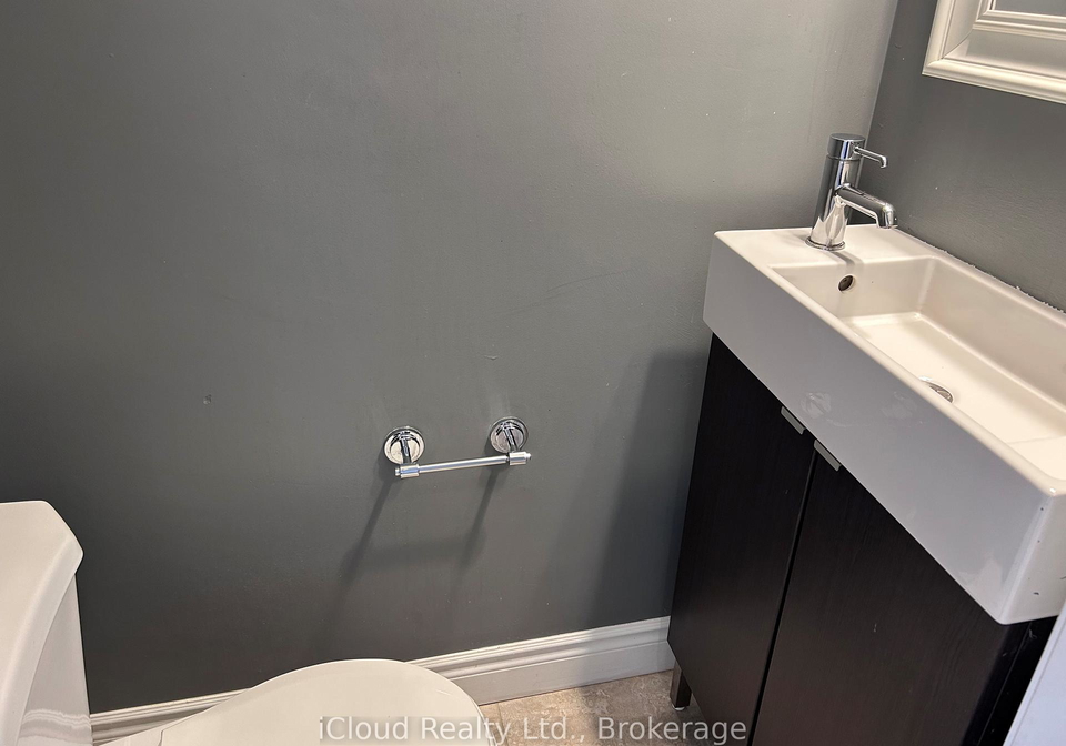2-tropical-court-brampton-ontario-w12419722