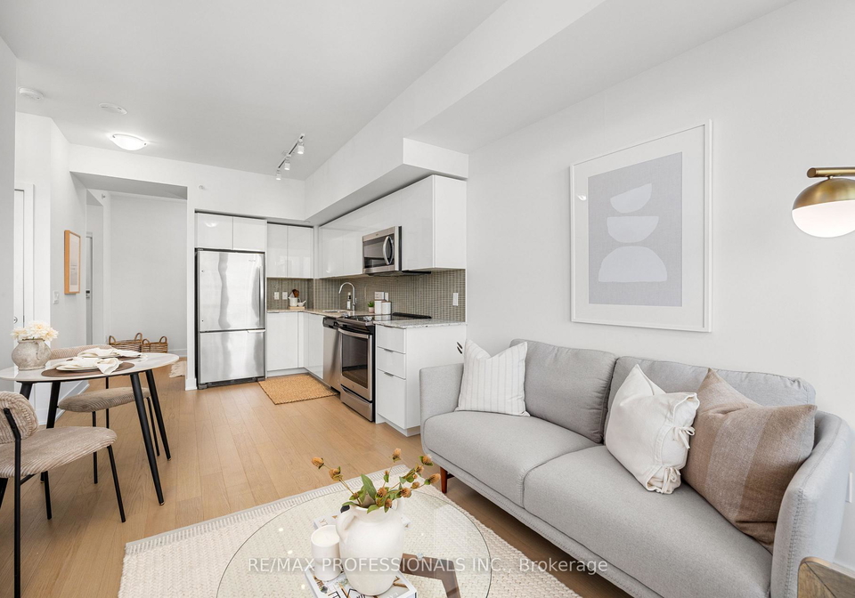 20-shore-breeze-drive-etobicoke-ontario-w12419745