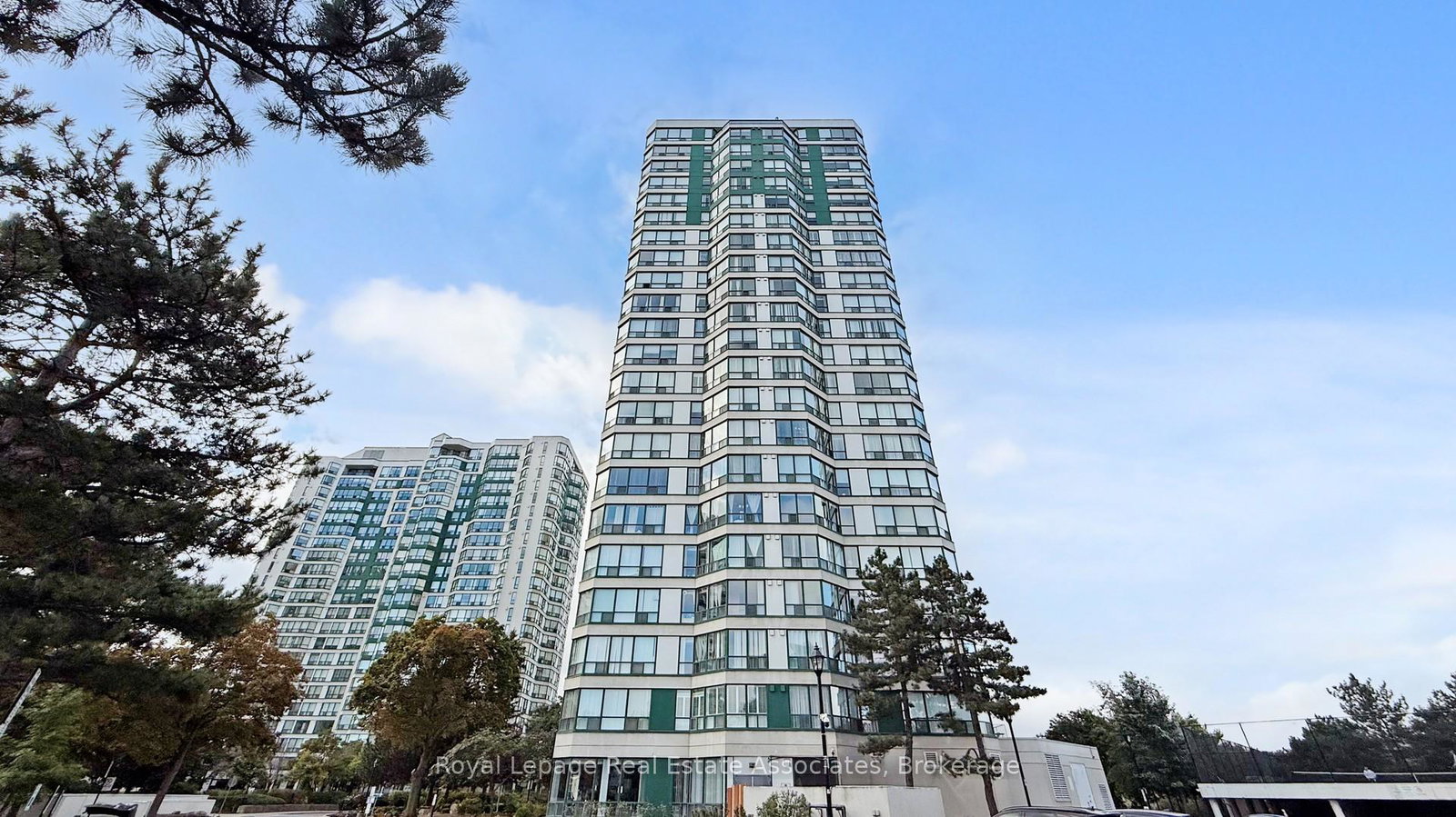 4470-tucana-court-mississauga-ontario-w12419751