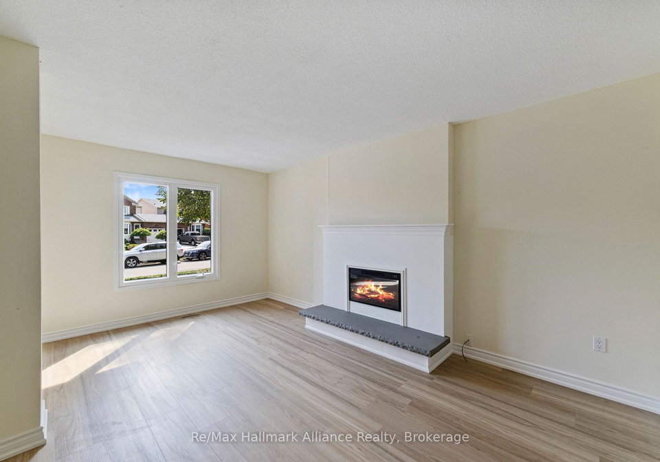 2051-glenada-crescent-oakville-ontario-w12419755