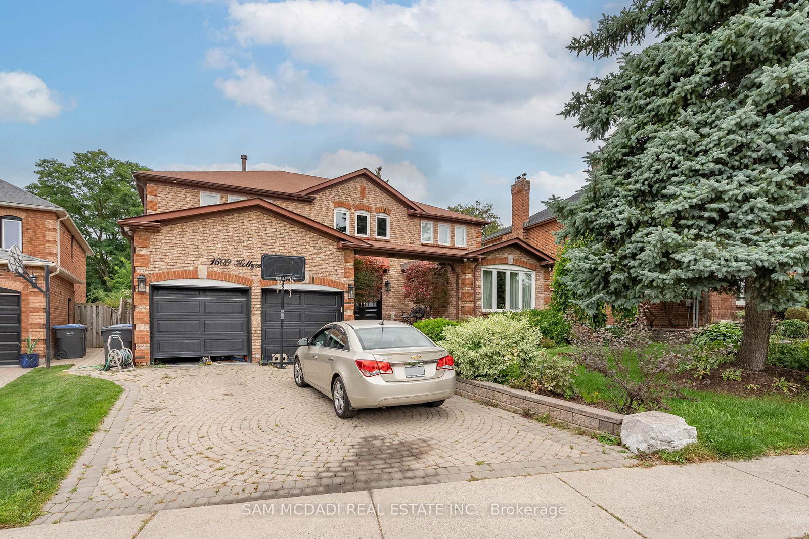 1609-hollywell-avenue-mississauga-ontario-w12419760
