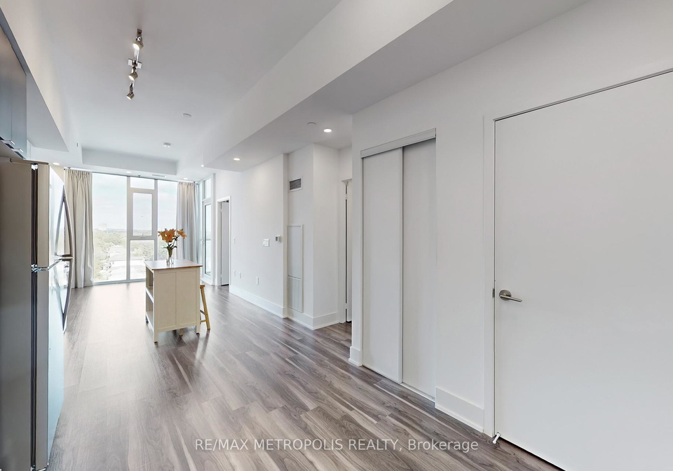 859-the-queensway-etobicoke-ontario-w12420045