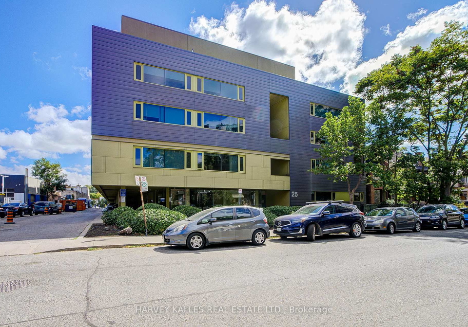 25-ritchie-avenue-toronto-ontario-w12420256