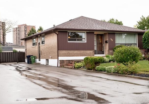 99-silverstone-drive-etobicoke-ontario-w12420320