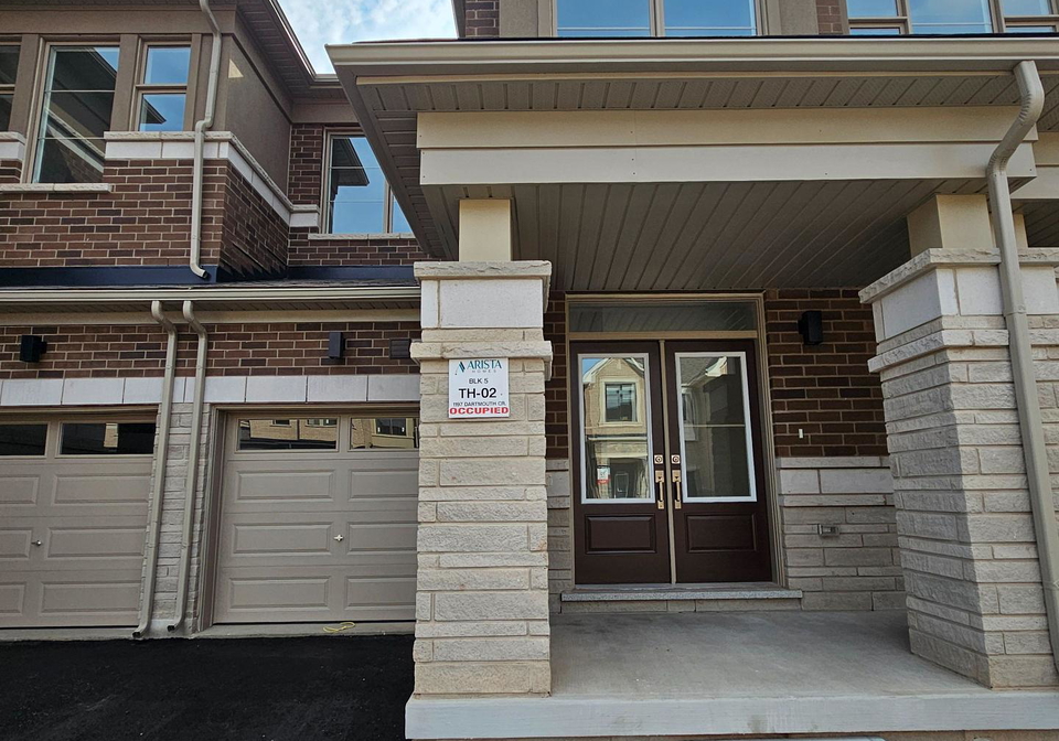 1197-dartmouth-crescent-oakville-ontario-w12420423