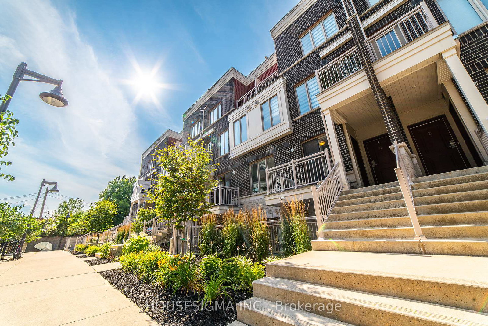 140-long-branch-avenue-etobicoke-ontario-w12420427