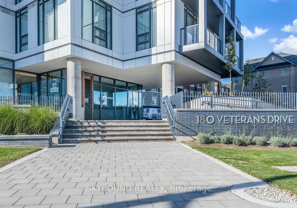 180-veterans-drive-brampton-ontario-w12420530