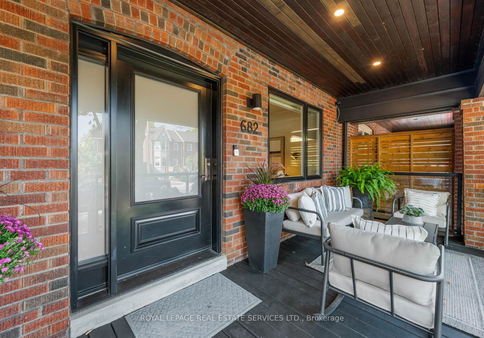 682-windermere-avenue-toronto-ontario-w12420865