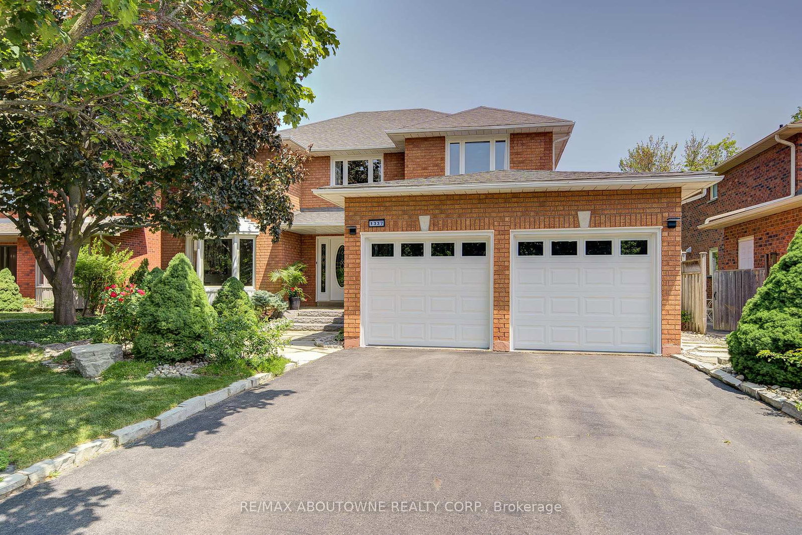 1337-peartree-circle-oakville-ontario-w12420923