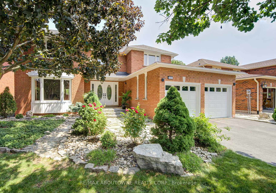1337-peartree-circle-oakville-ontario-w12420923