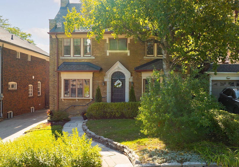 18-grenadier-heights-toronto-ontario-w12421125