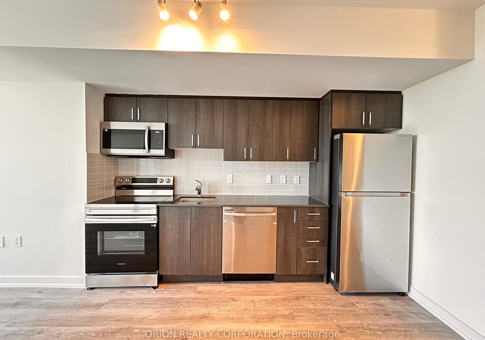 556-marlee-avenue-north-york-ontario-w12421252