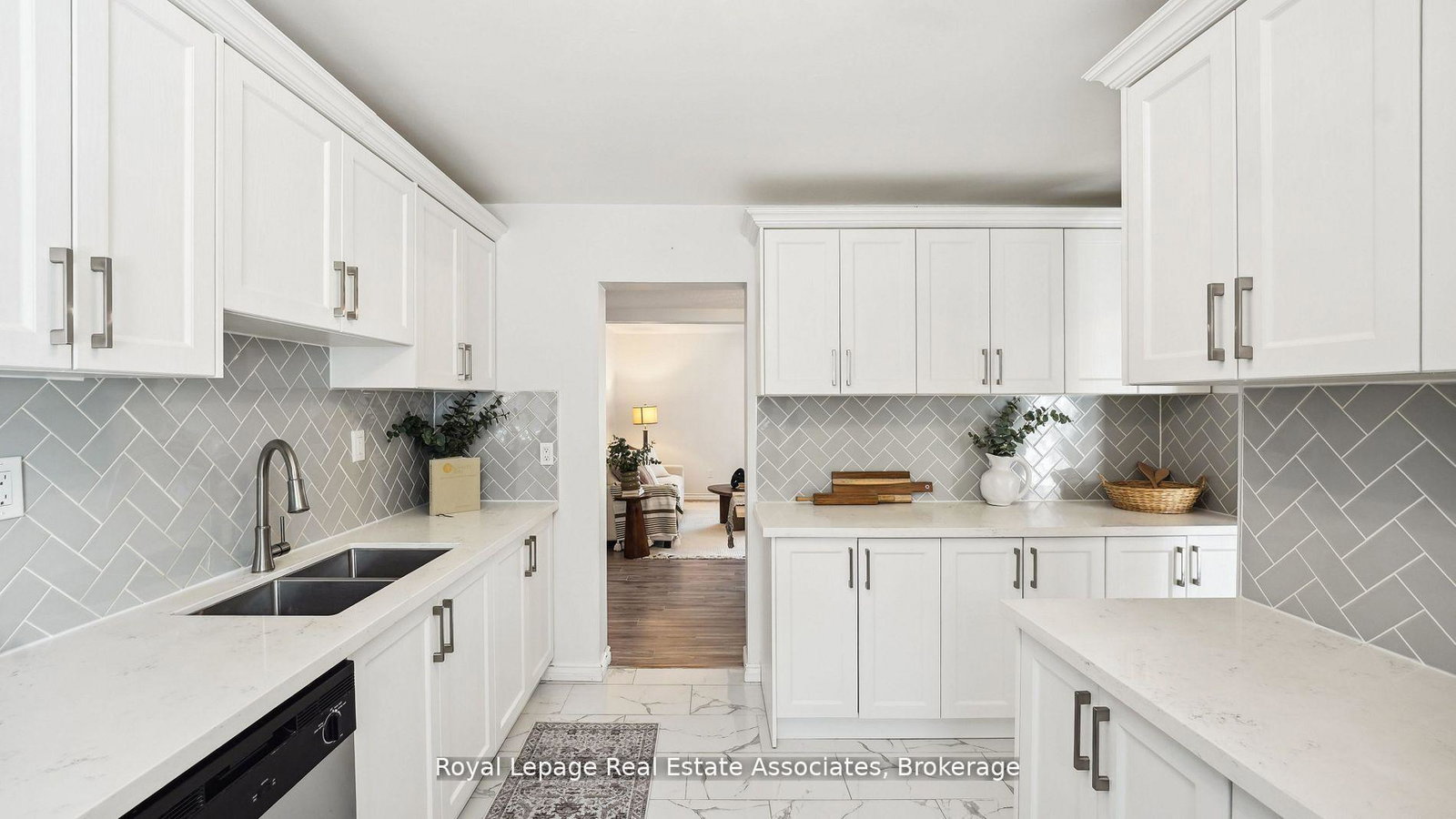 6855-glen-erin-drive-mississauga-ontario-w12421458