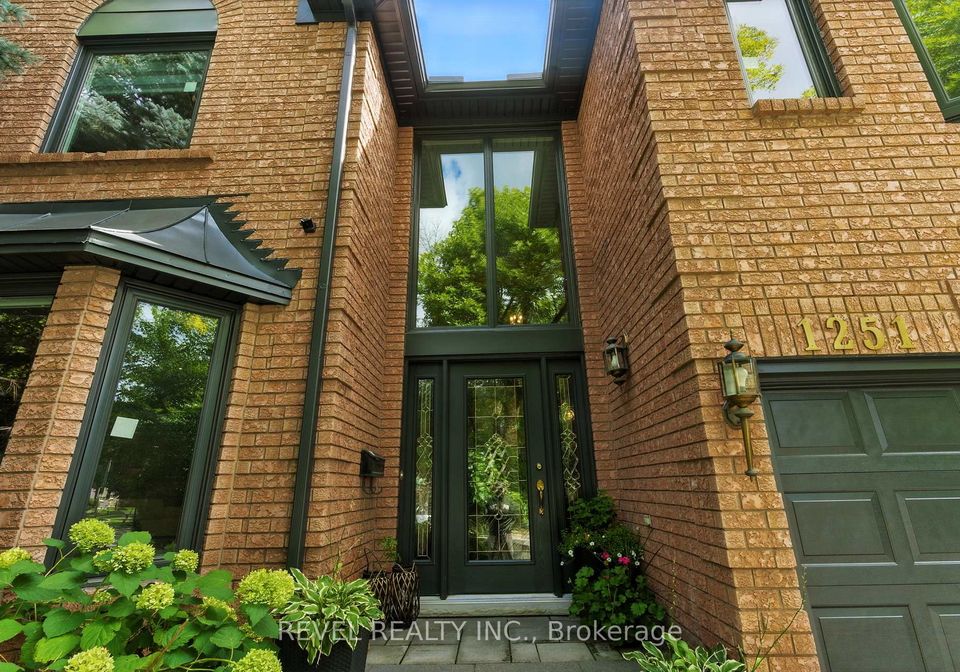 1251-white-lane-oakville-ontario-w12421503