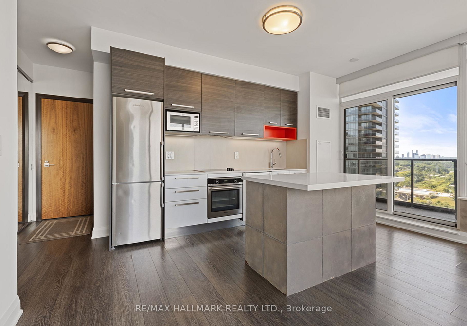 36-park-lawn-road-etobicoke-ontario-w12421606