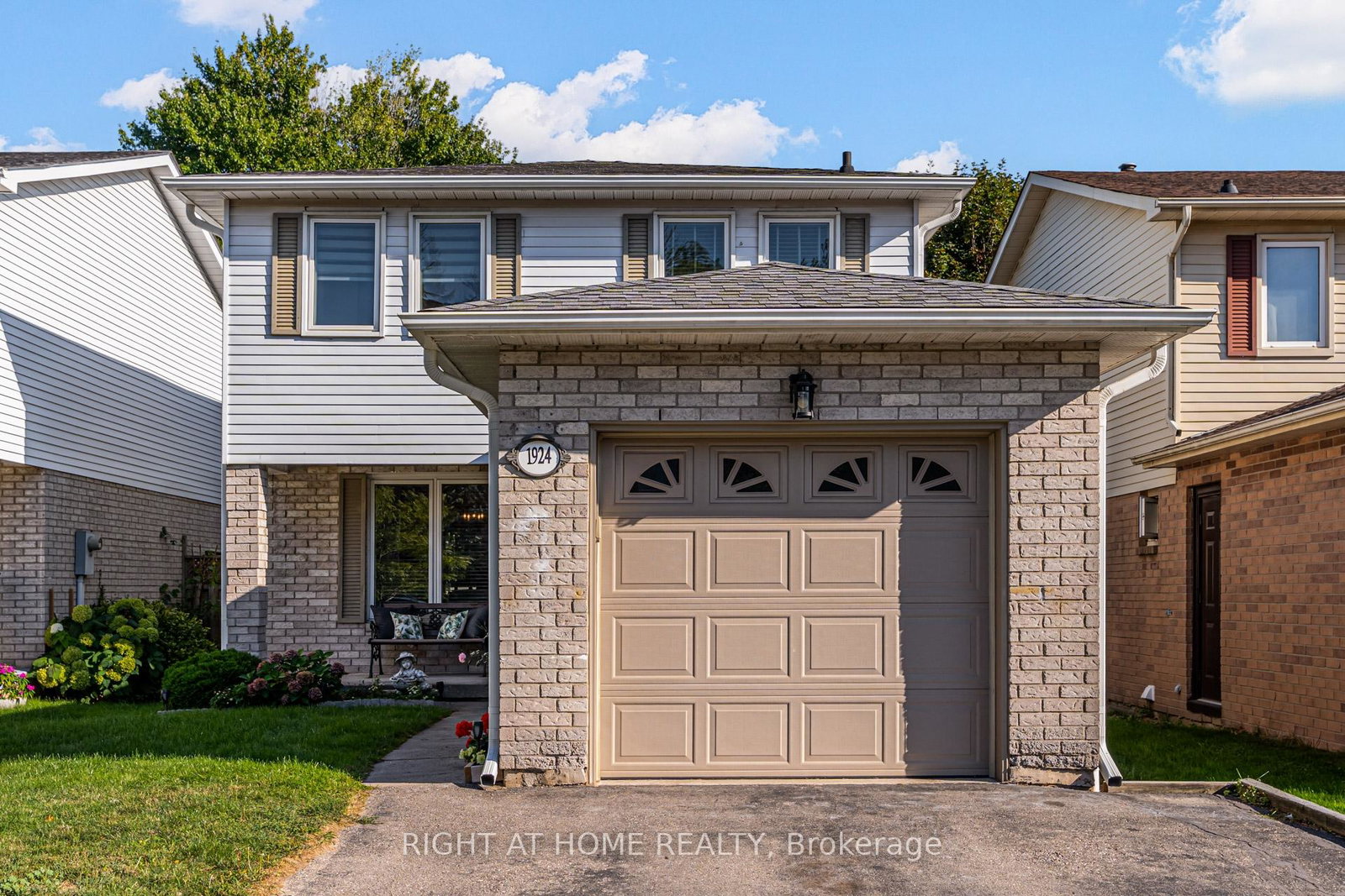 1924-carrera-court-mississauga-ontario-w12421627