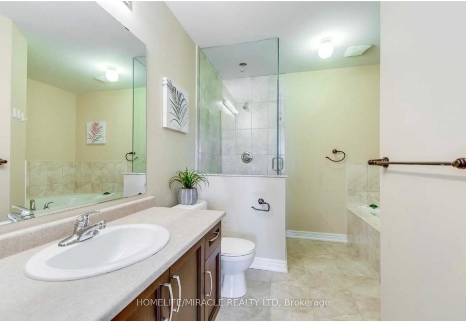 38-beachville-circle-brampton-ontario-w12421836