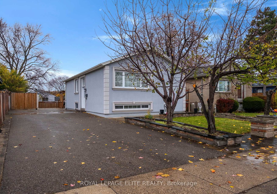 6-lachine-court-etobicoke-ontario-w12421911