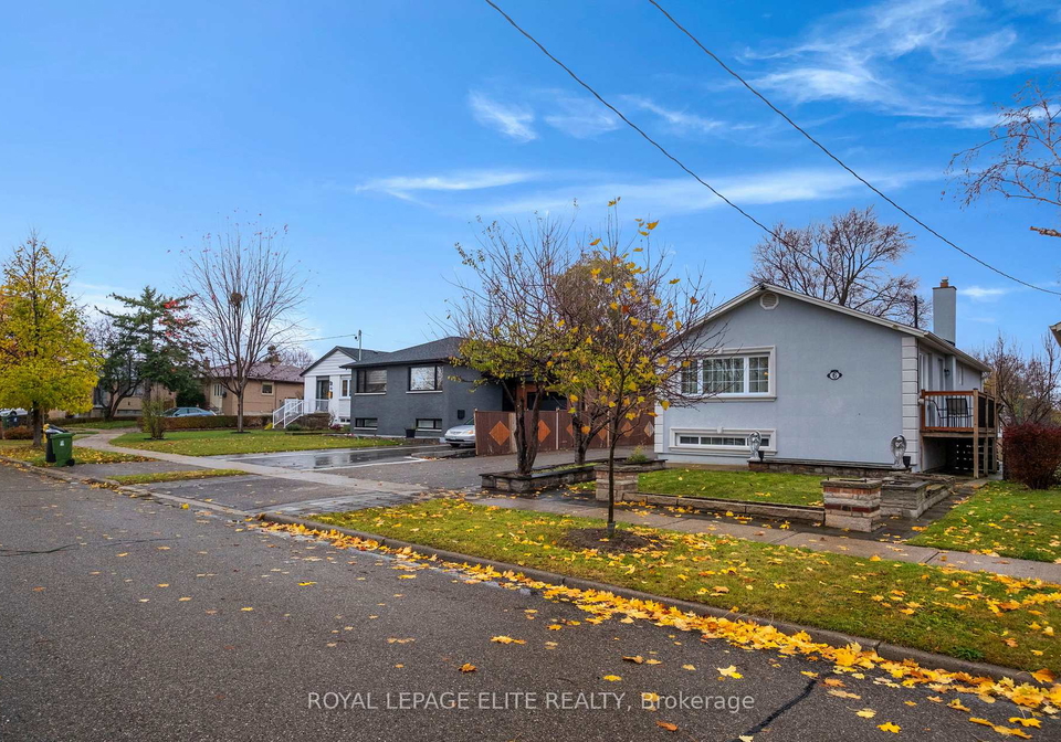 6-lachine-court-etobicoke-ontario-w12421911