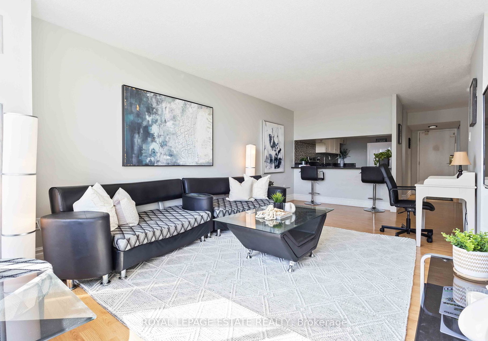 10-martha-eaton-way-north-york-ontario-w12422023