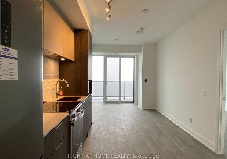 70-annie-craig-drive-etobicoke-ontario-w12422102