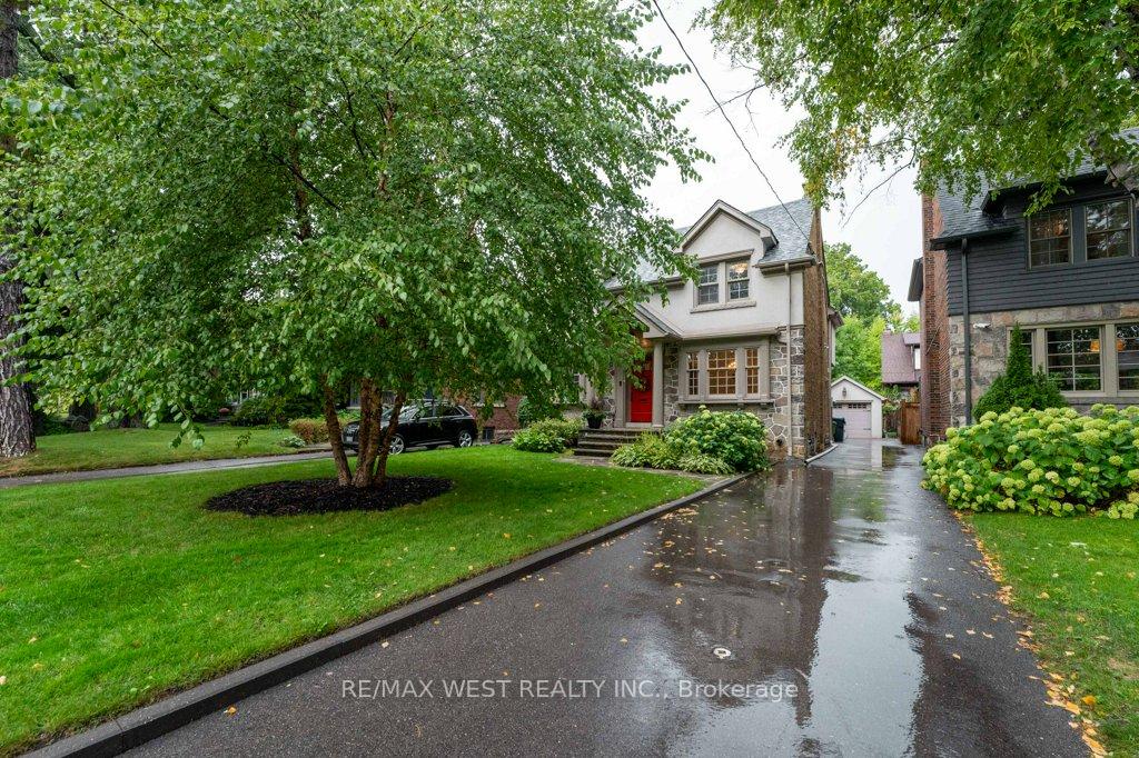 6-kingsgrove-boulevard-etobicoke-ontario-w12422321