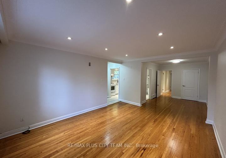 11-thirty-fifth-street-etobicoke-ontario-w12422417