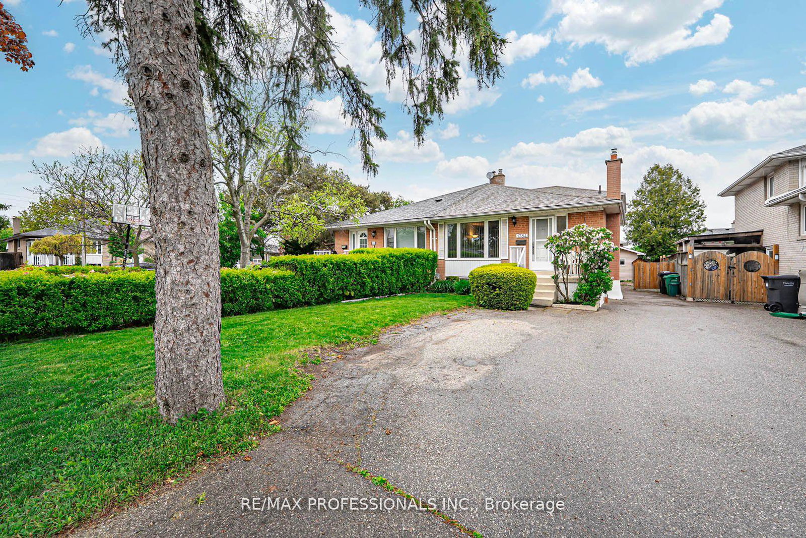 1784-sandgate-crescent-mississauga-ontario-w12422573