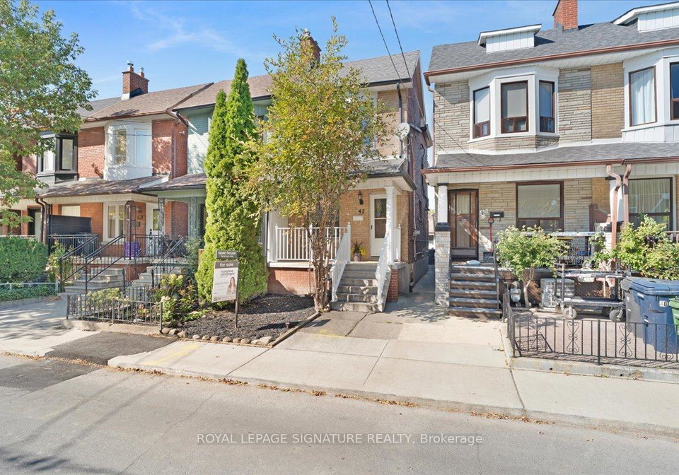 42-manchester-avenue-toronto-ontario-w12422602
