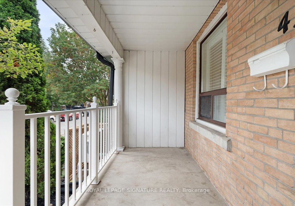 42-manchester-avenue-toronto-ontario-w12422602